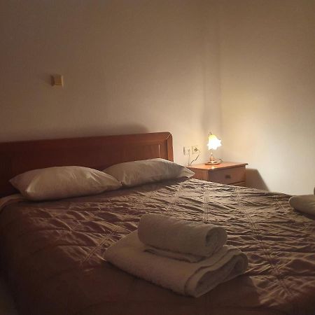 Soullas Apart -Ελλαδα- Apartment แอร์มูโปลี ภายนอก รูปภาพ