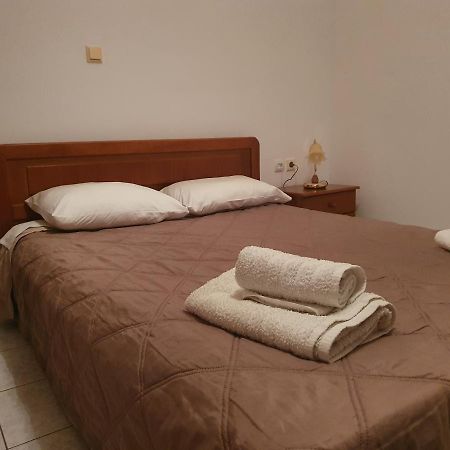 Soullas Apart -Ελλαδα- Apartment แอร์มูโปลี ภายนอก รูปภาพ