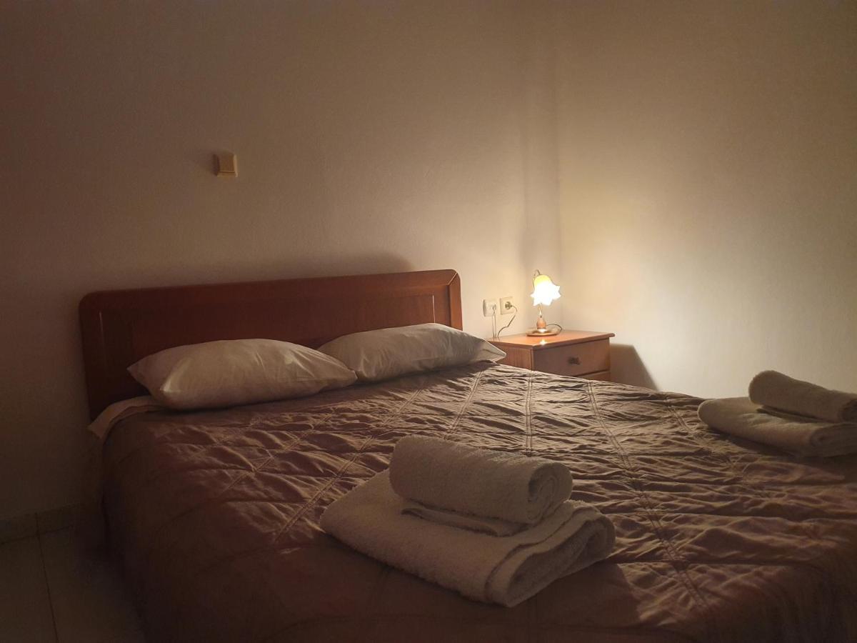 Soullas Apart -Ελλαδα- Apartment แอร์มูโปลี ภายนอก รูปภาพ