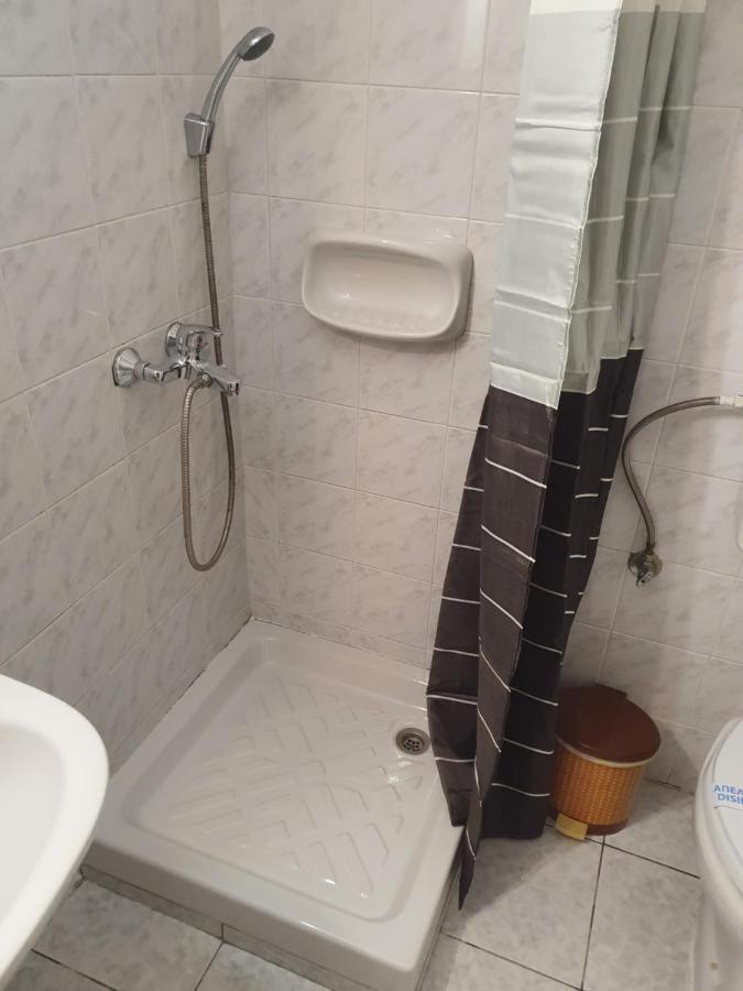 Soullas Apart -Ελλαδα- Apartment แอร์มูโปลี ภายนอก รูปภาพ