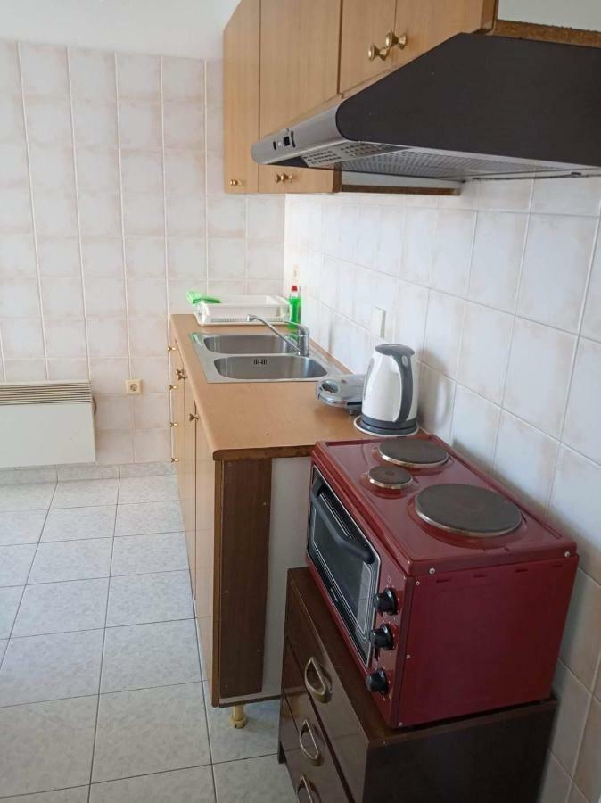 Soullas Apart -Ελλαδα- Apartment แอร์มูโปลี ภายนอก รูปภาพ